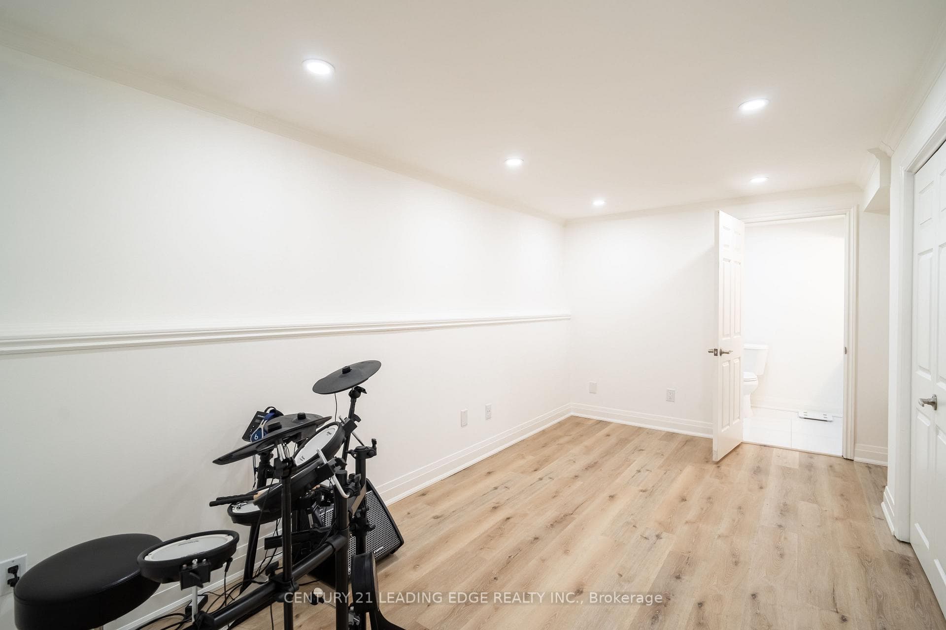 53 McClenny Drive photo 36