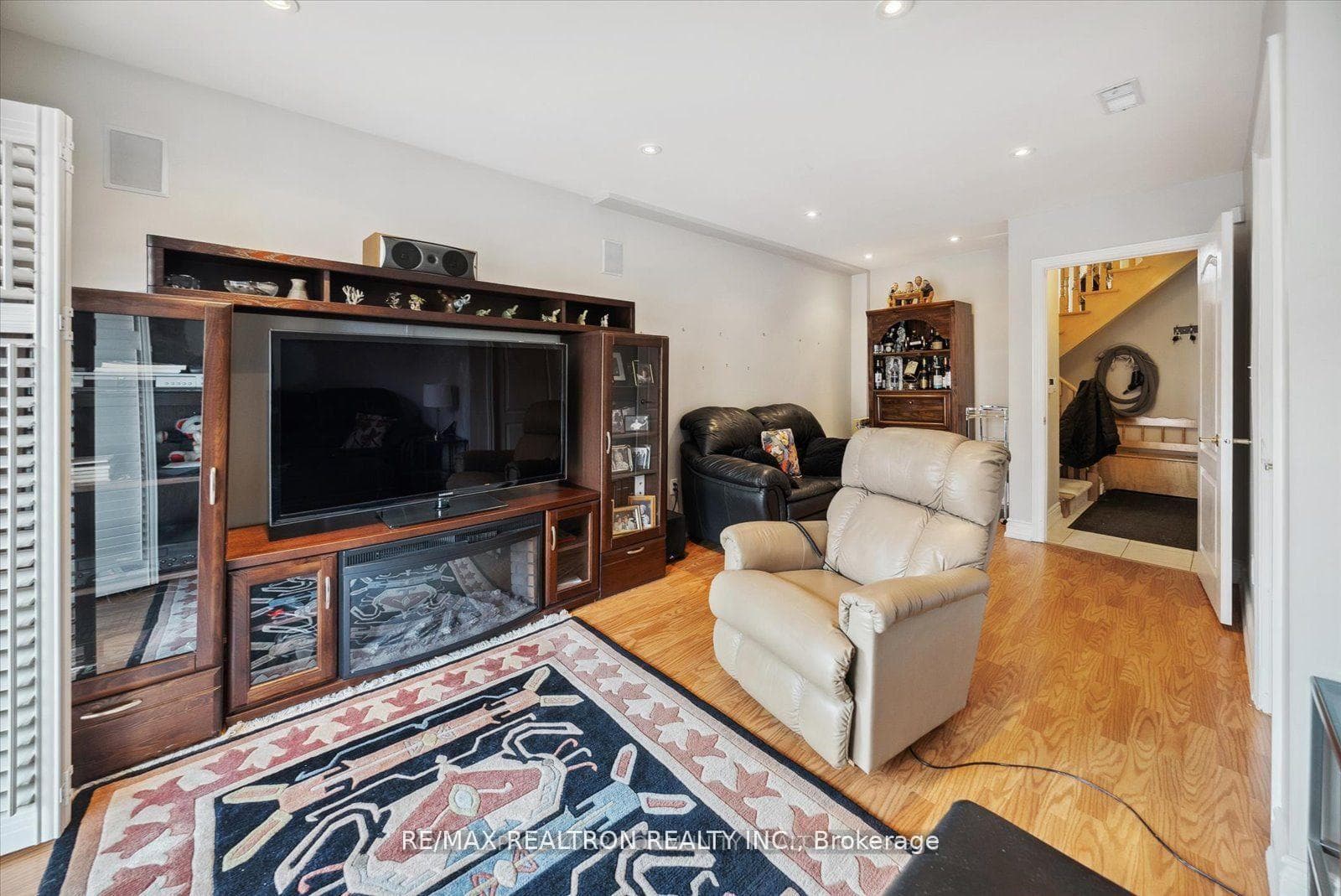 48 Mintwood Road photo 30