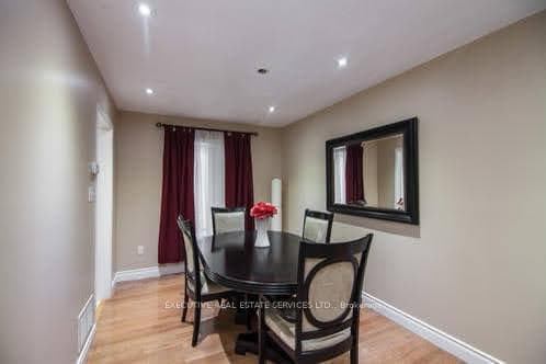 91 Lockwood Road photo 8