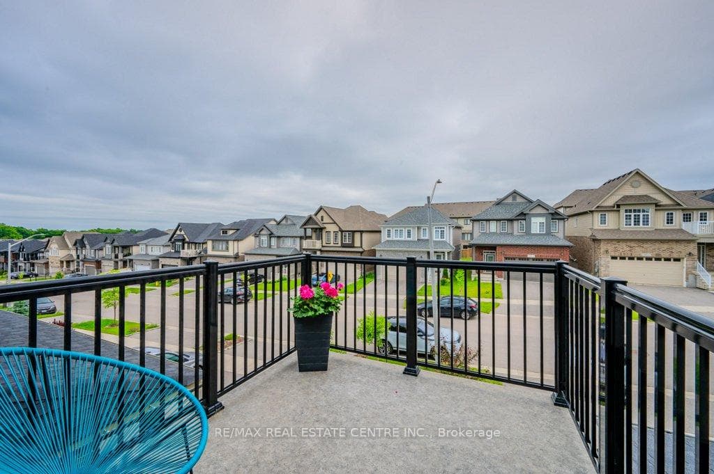 616 Wild Rye Street photo 34