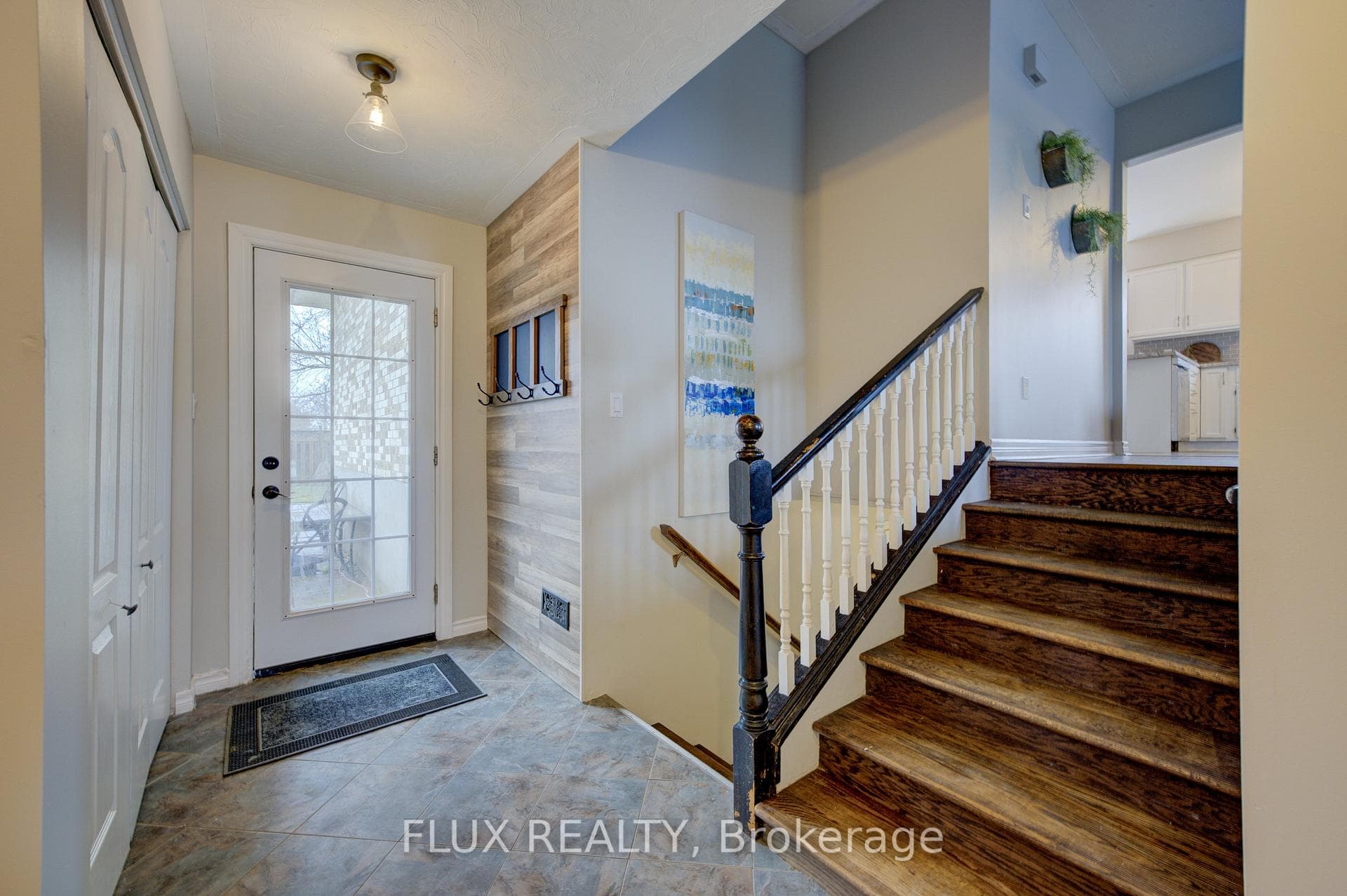 15 Nithview Court photo 5