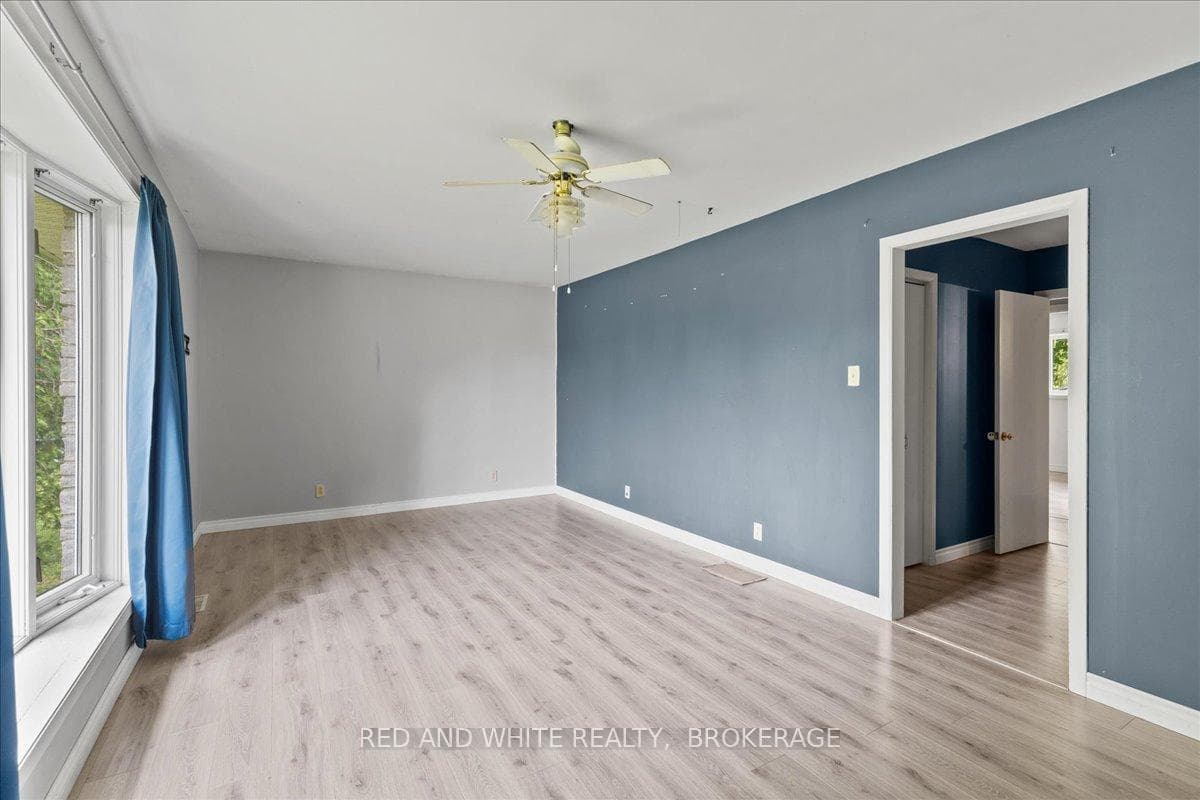 88 SCHWEITZER Street photo 8