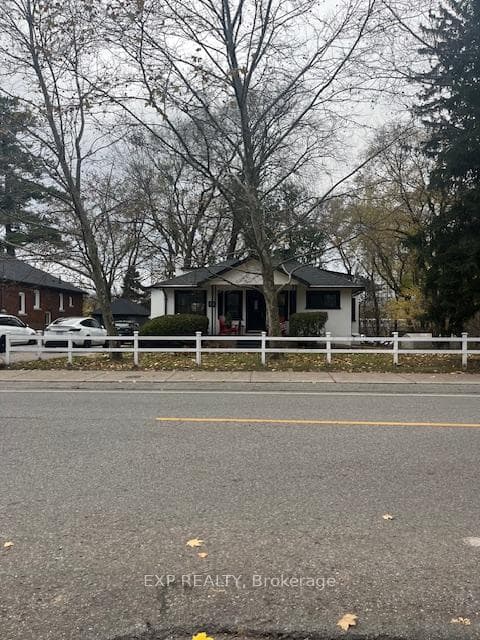 18 Montgomery Road photo 3