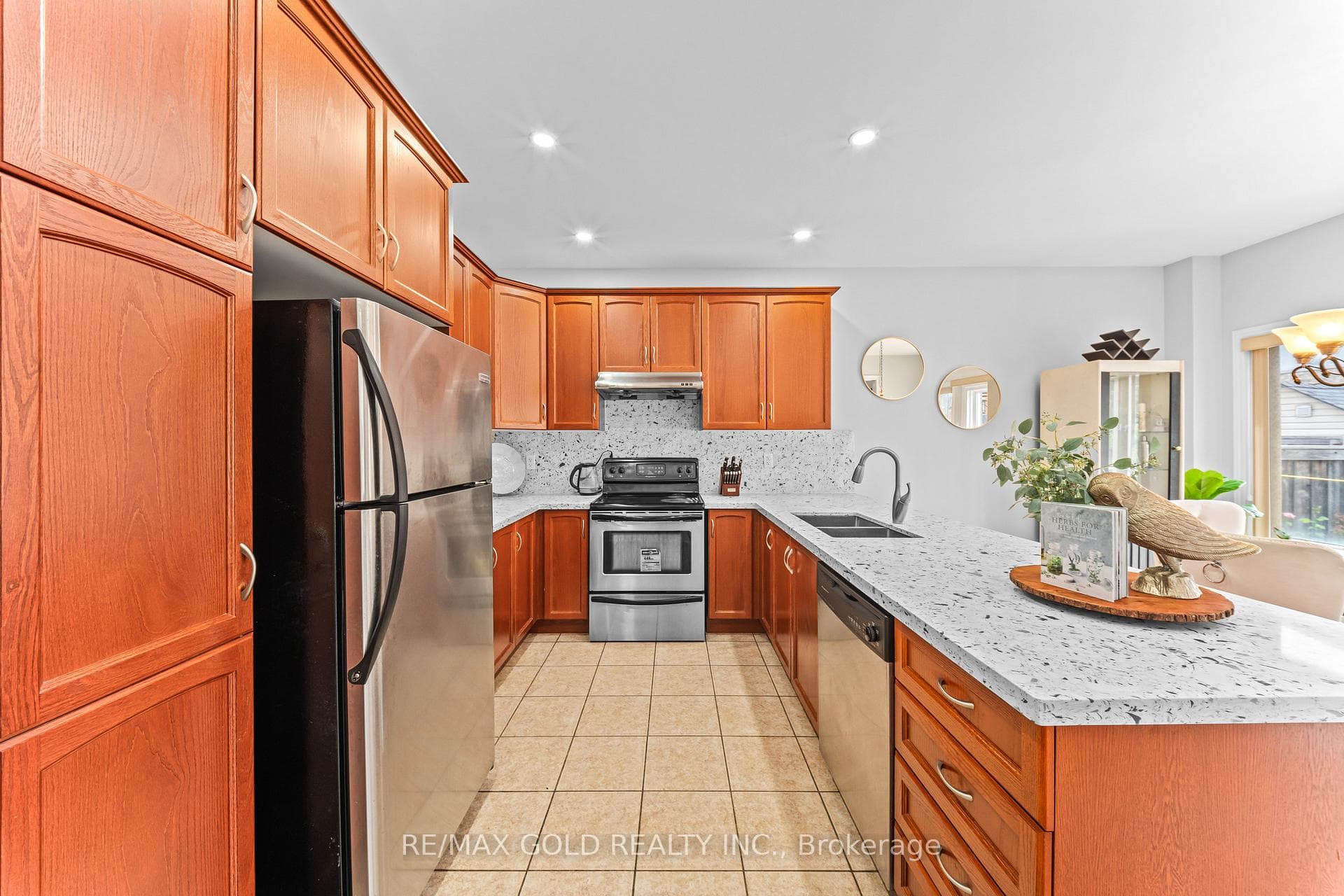 14 Dovehaven Crescent photo 12