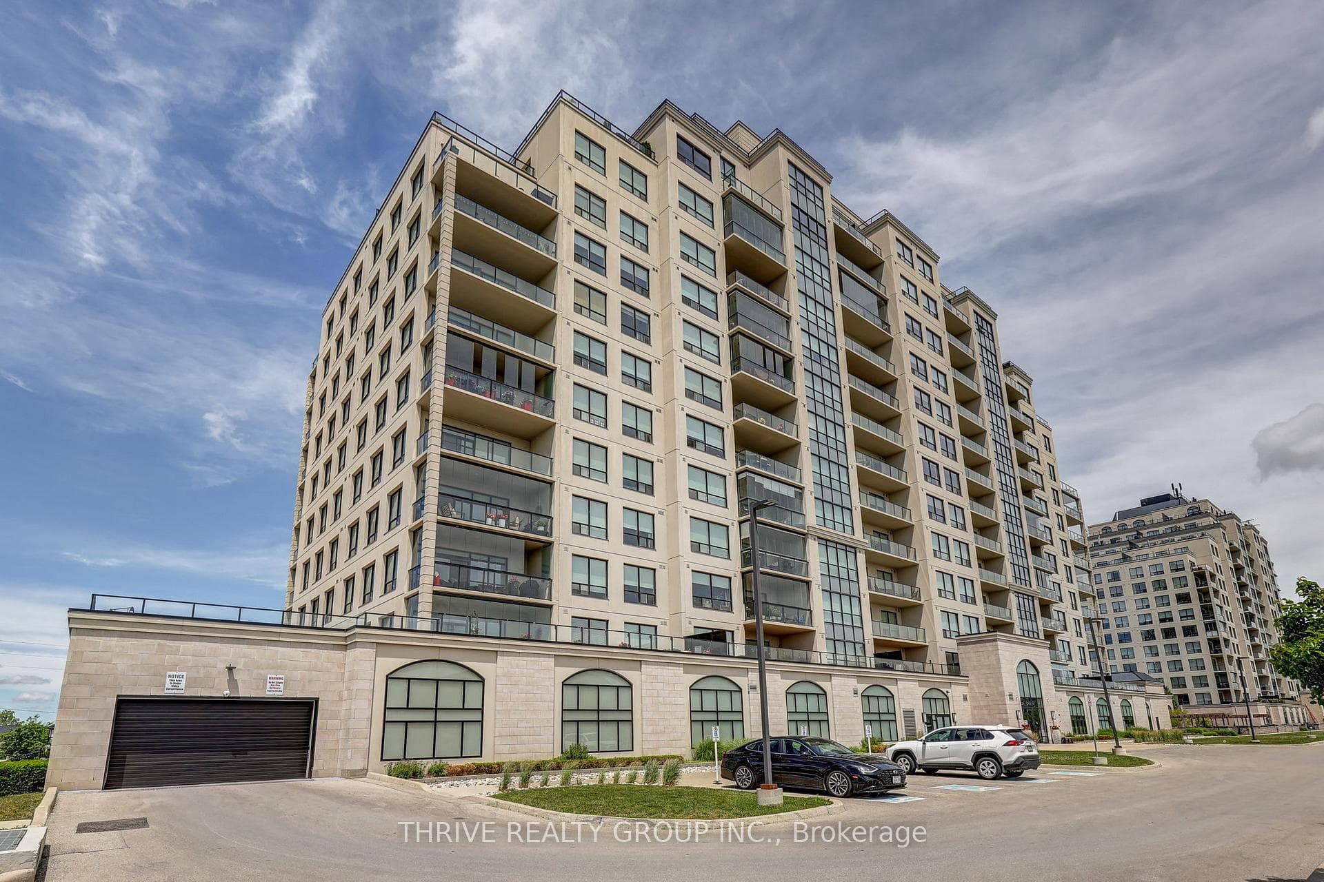 260 Villagewalk Boulevard Unit 707 photo 7