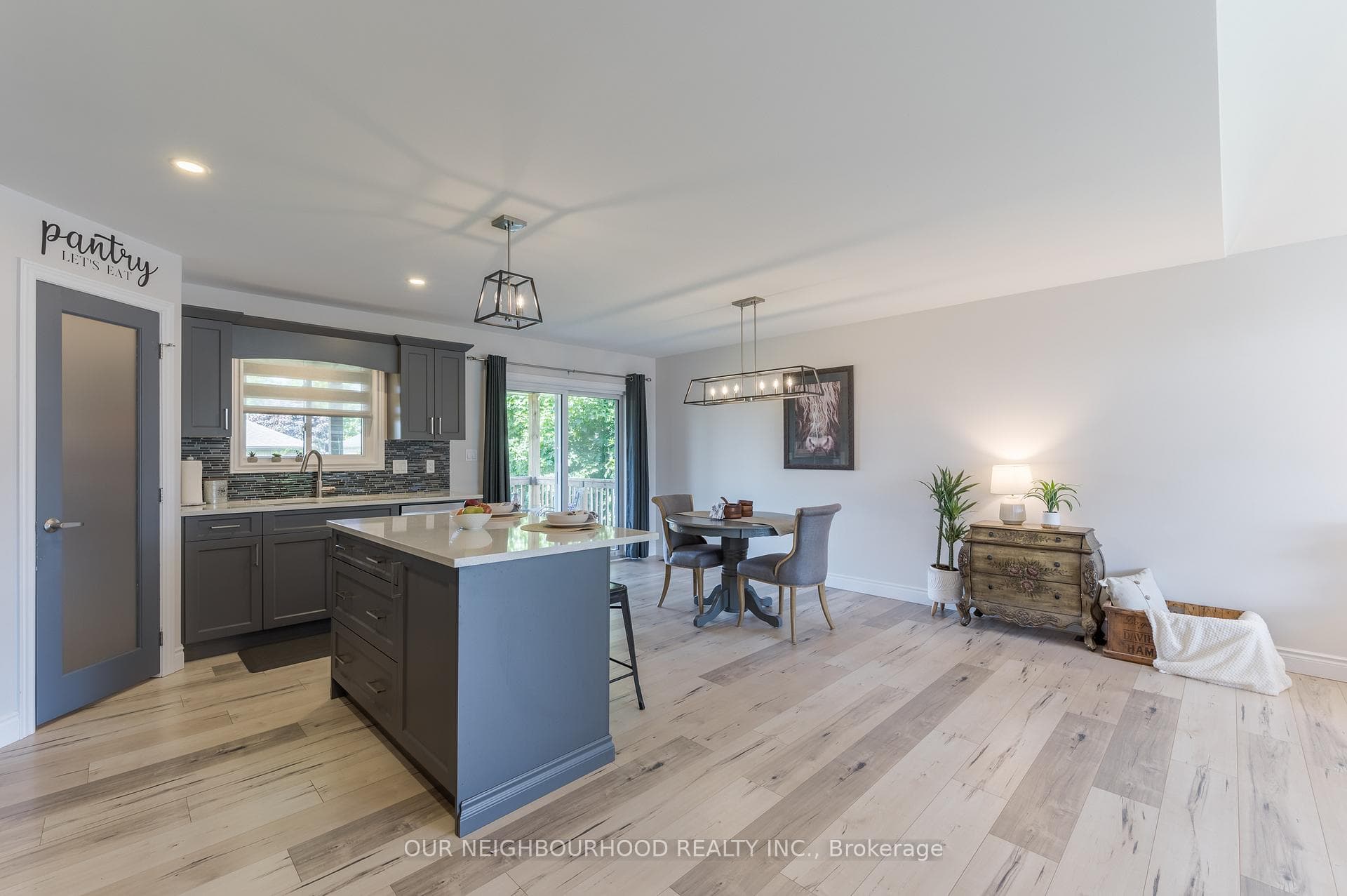 126 Raglan Street photo 10