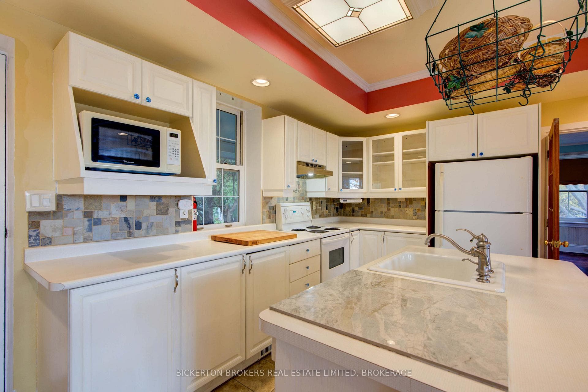 20 Gilbert Street photo 15