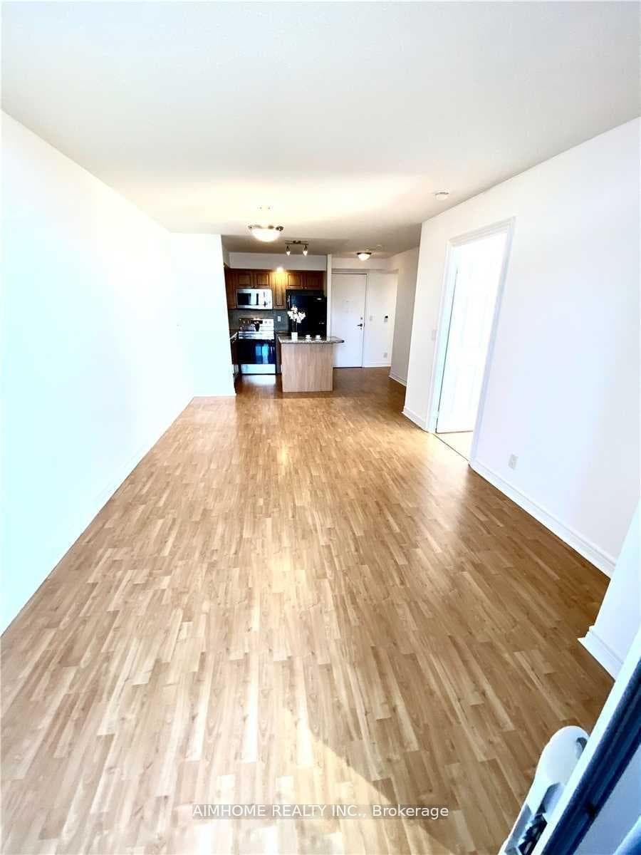 33 Cox Boulevard Unit 827 photo 18