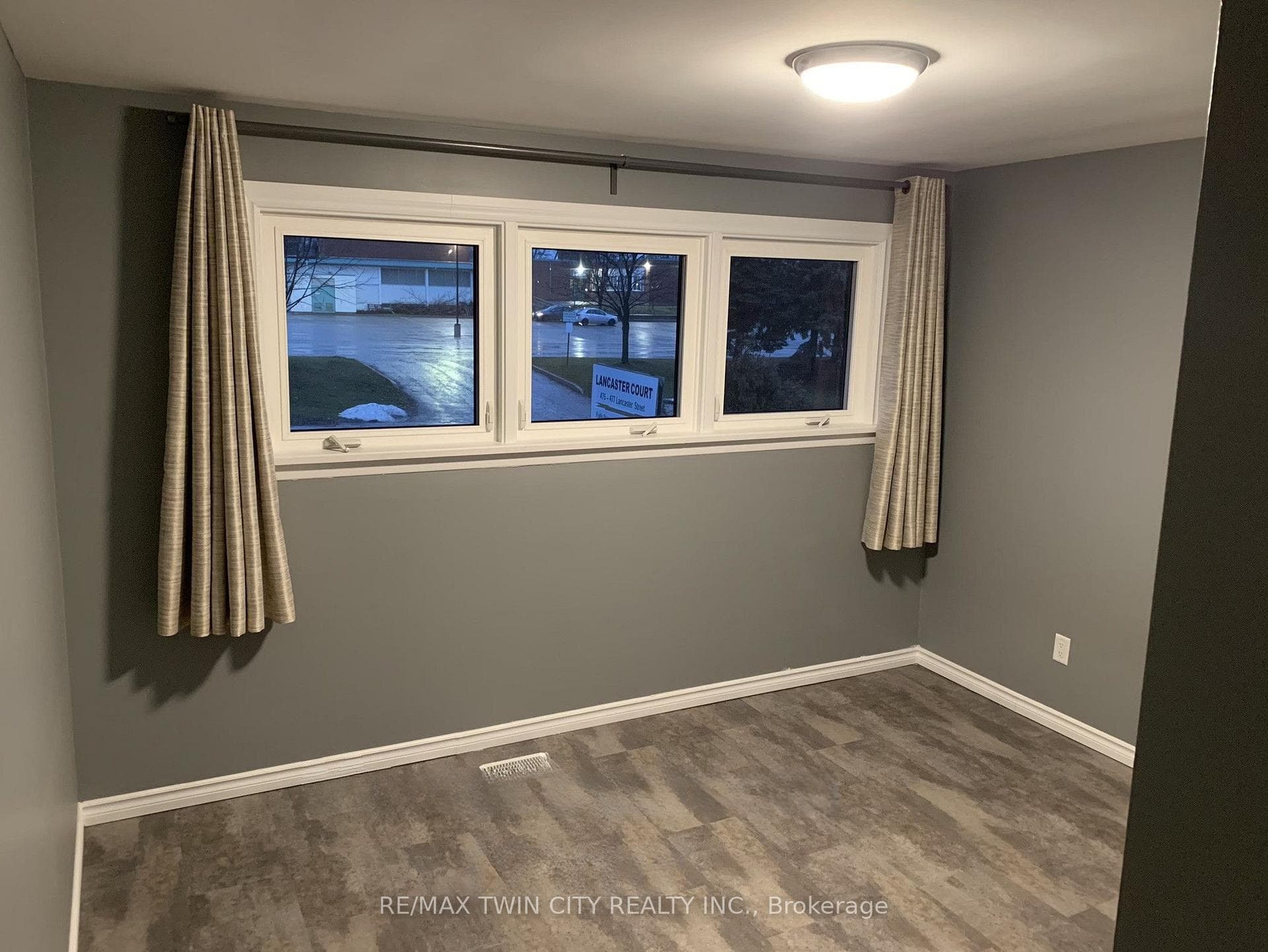19 Hamel Avenue photo 7