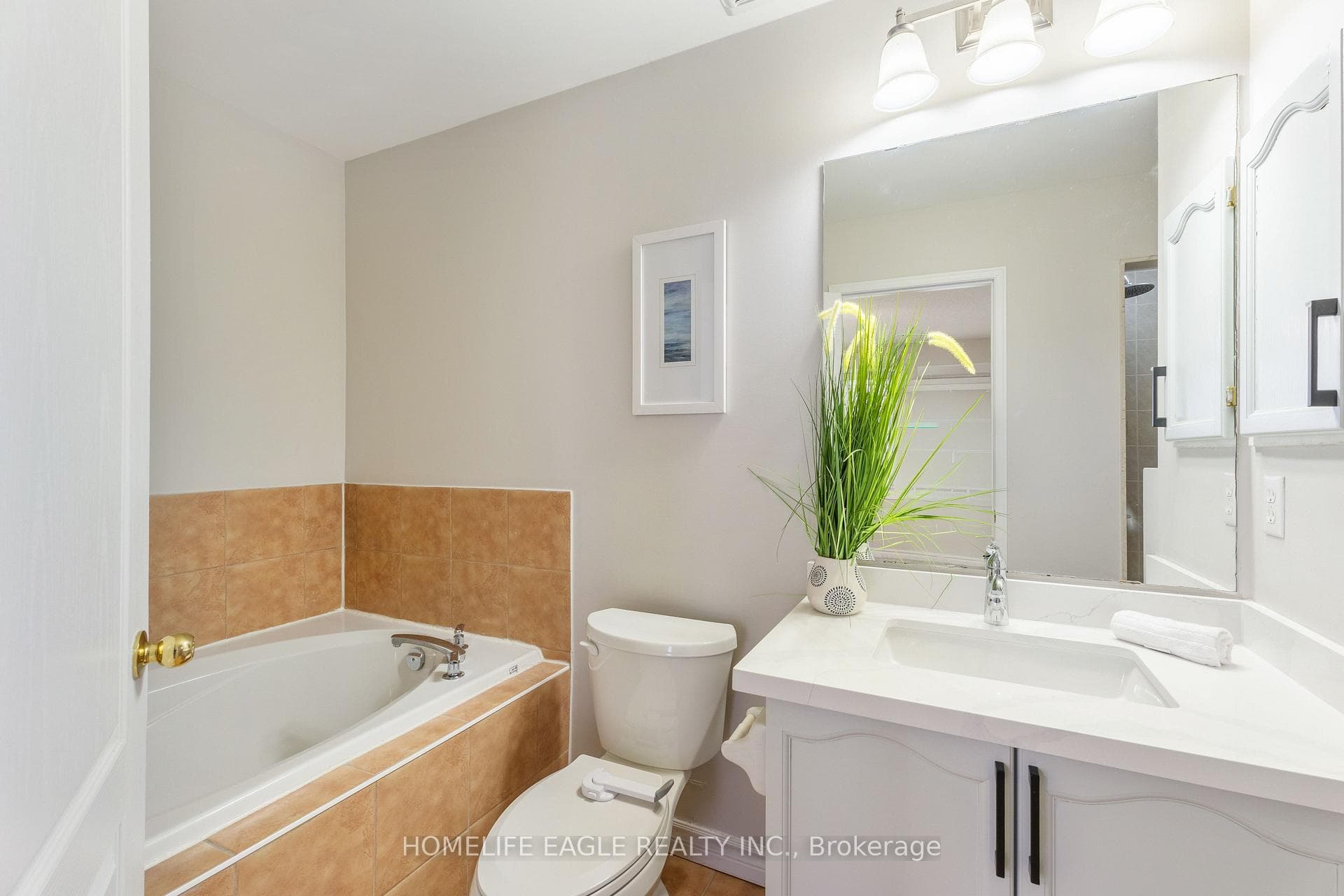 71 Millcliff Circle photo 9