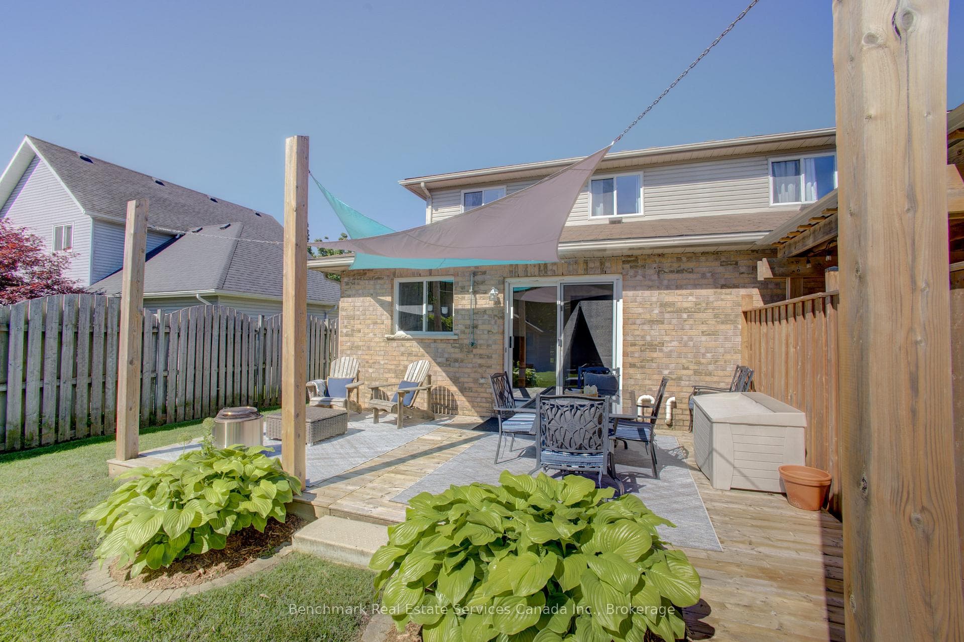 237 Huron Street photo 38