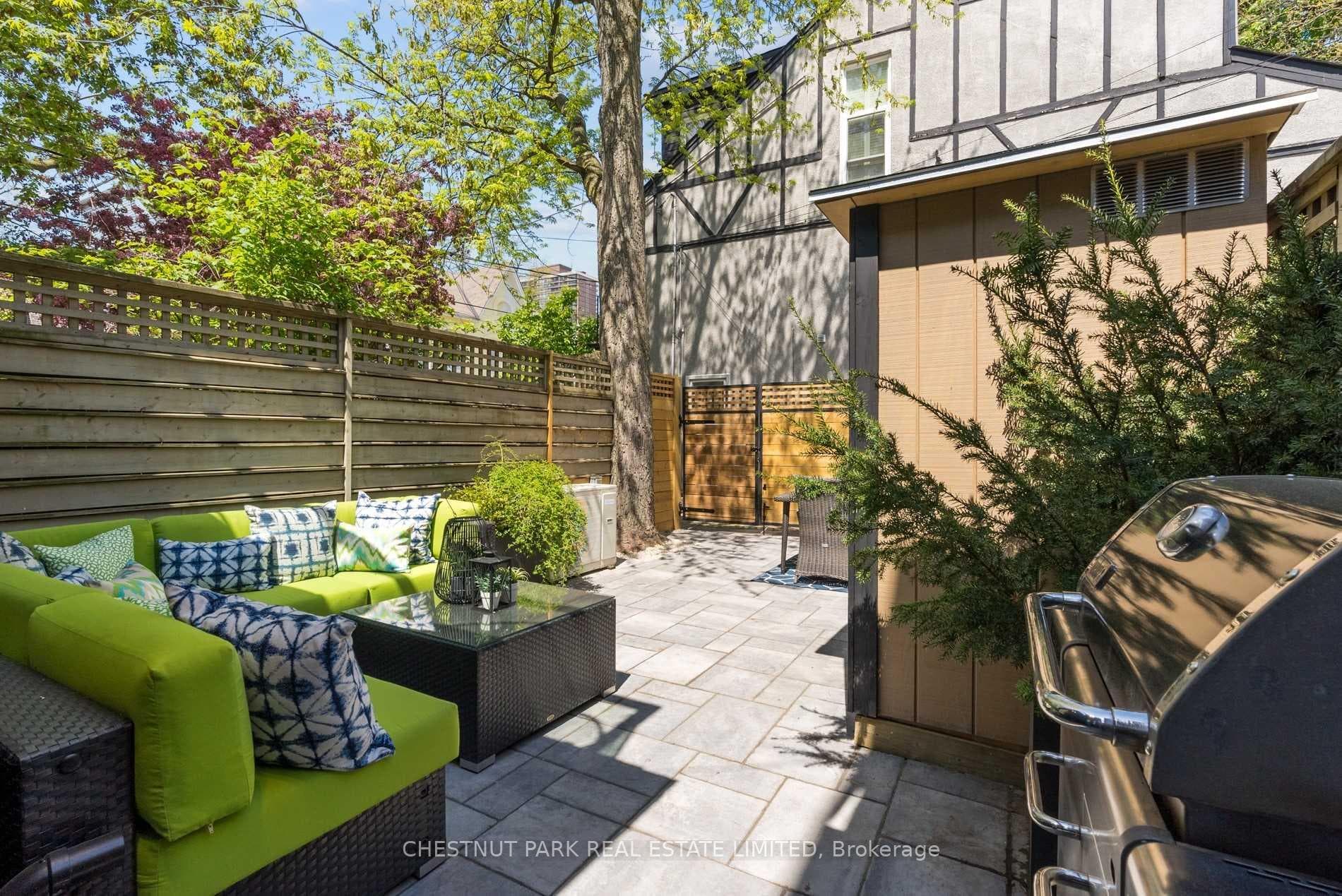 86 Shaftesbury Avenue photo 46