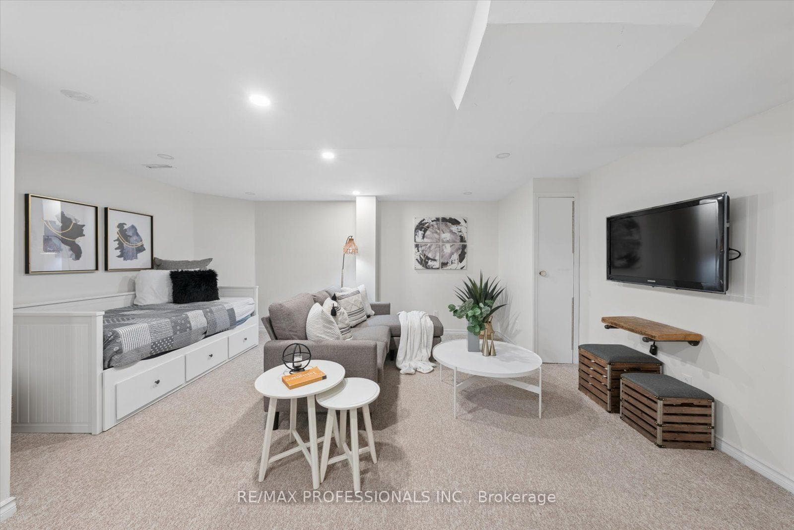 62 Blackfriar Avenue photo 33