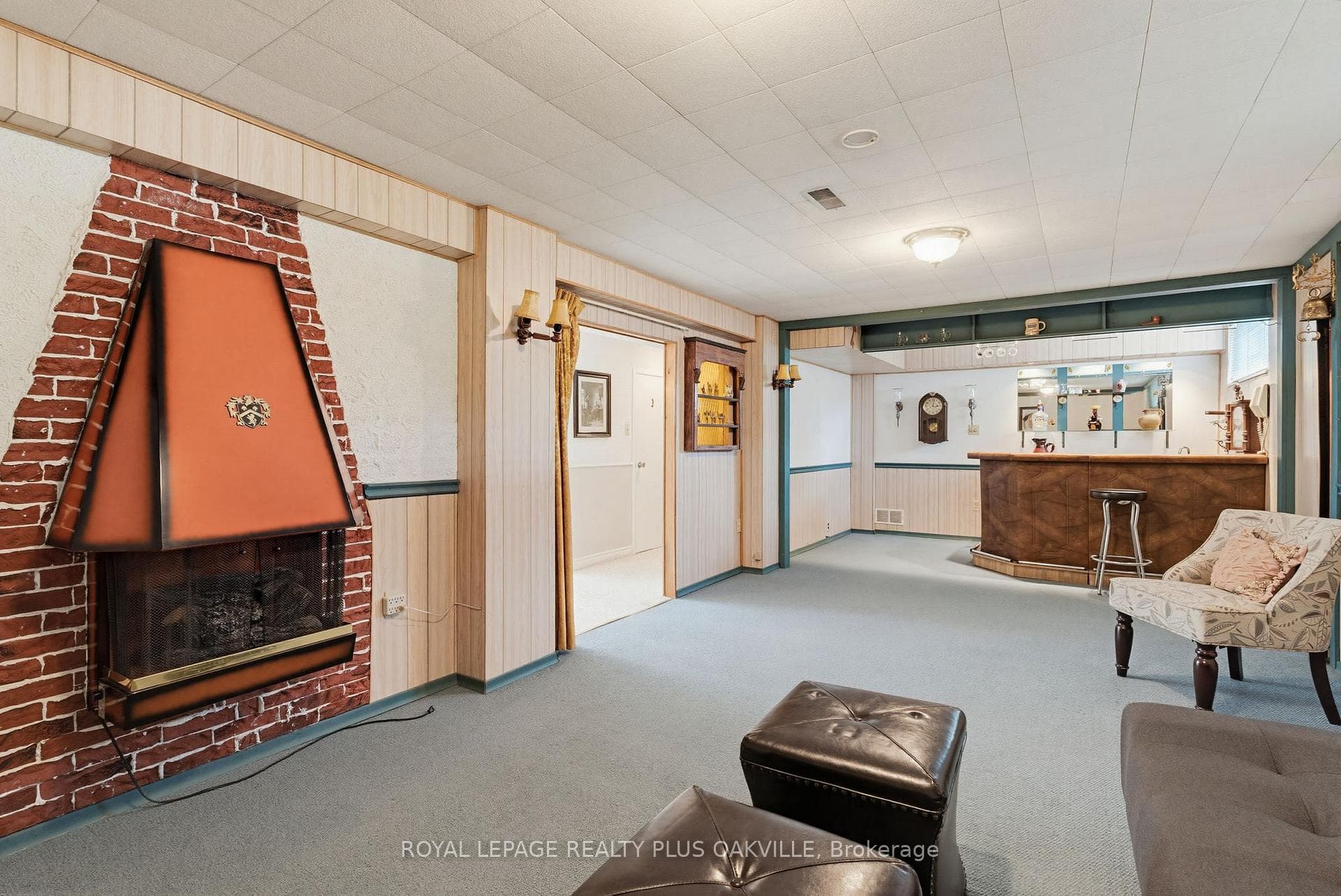 1310 Tansley Drive photo 31