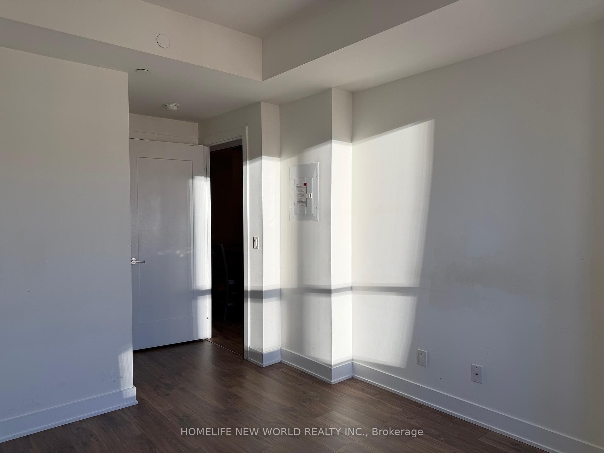 38 Cameron Street Unit 816 photo 16