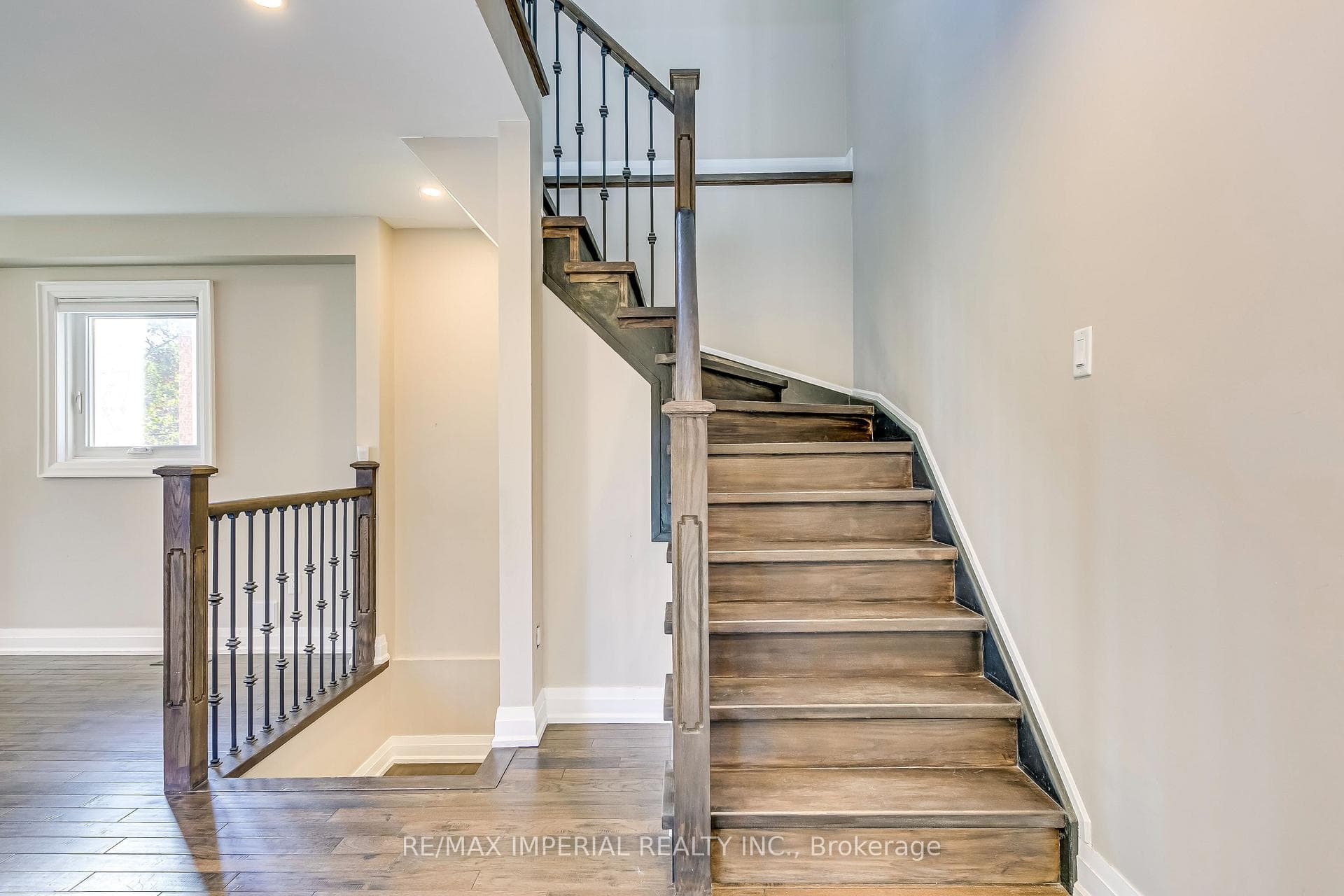 2920 Gulfstream Way photo 17