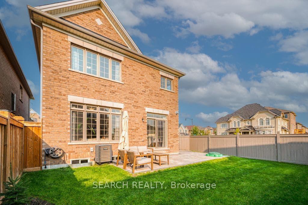 35 Wheatberry Crescent photo 40
