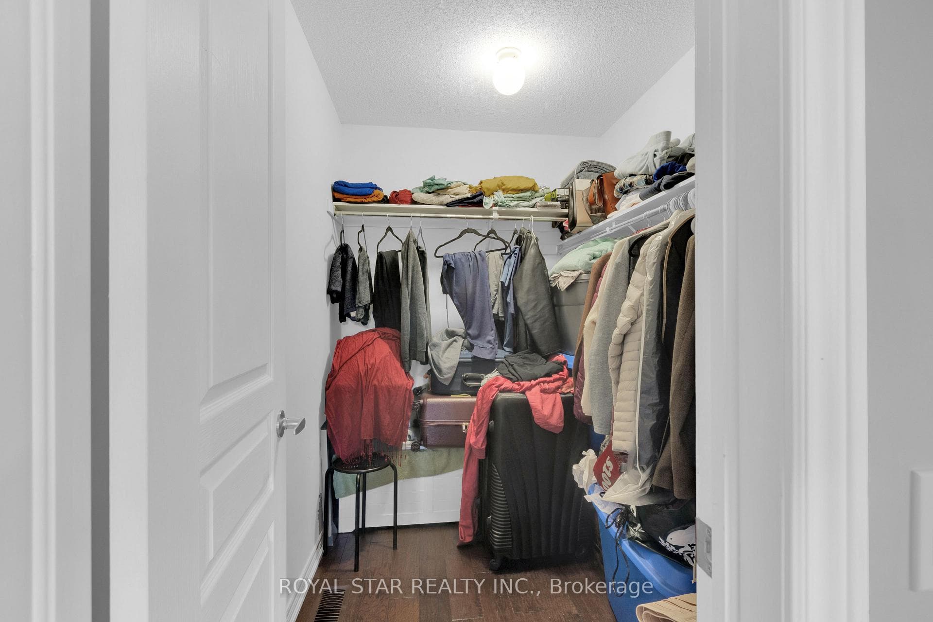50 Brookwater Crescent photo 28