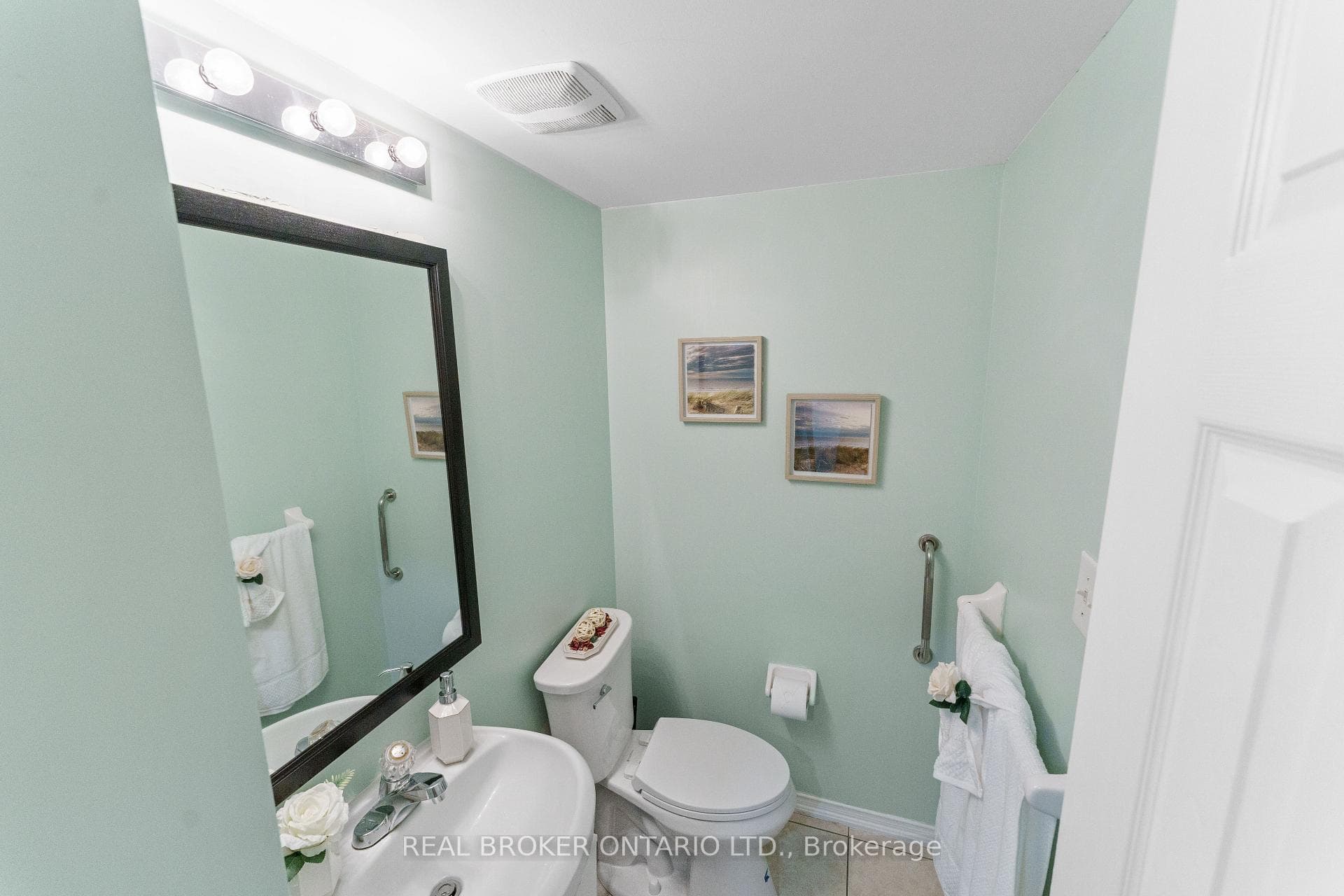 41 Silvester Street photo 17