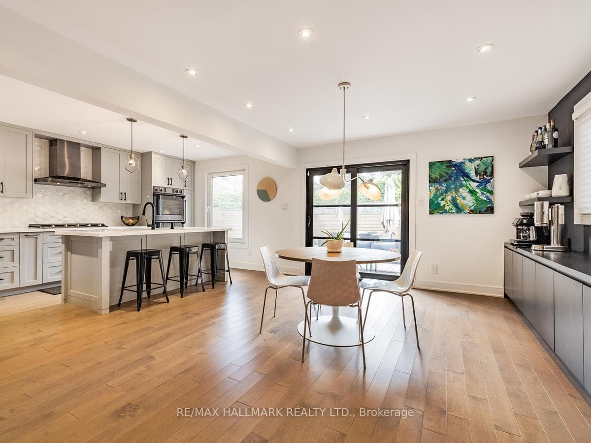 71 Chiswell Crescent photo 8