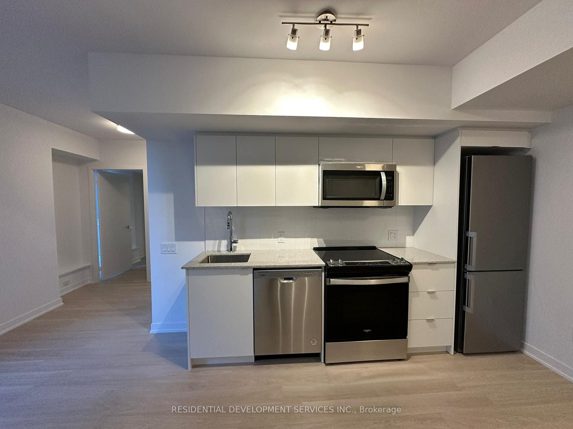 500 Wilson Avenue Unit 335 photo 3