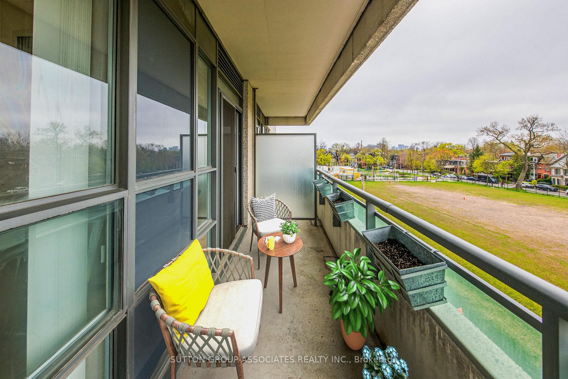 736 Spadina Avenue Unit 306 photo 16