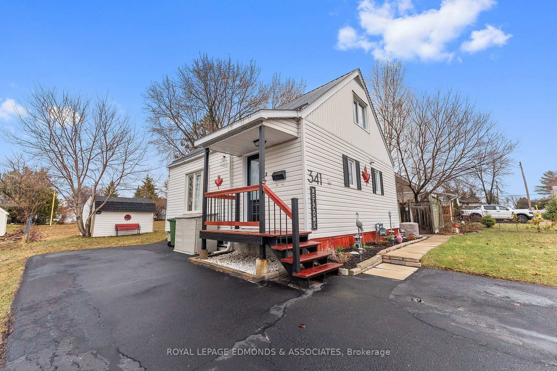341 Chamberlain Street photo 7