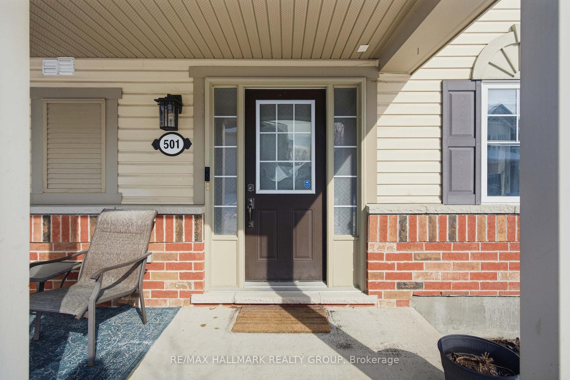 501 Sedgebrook Way photo 2