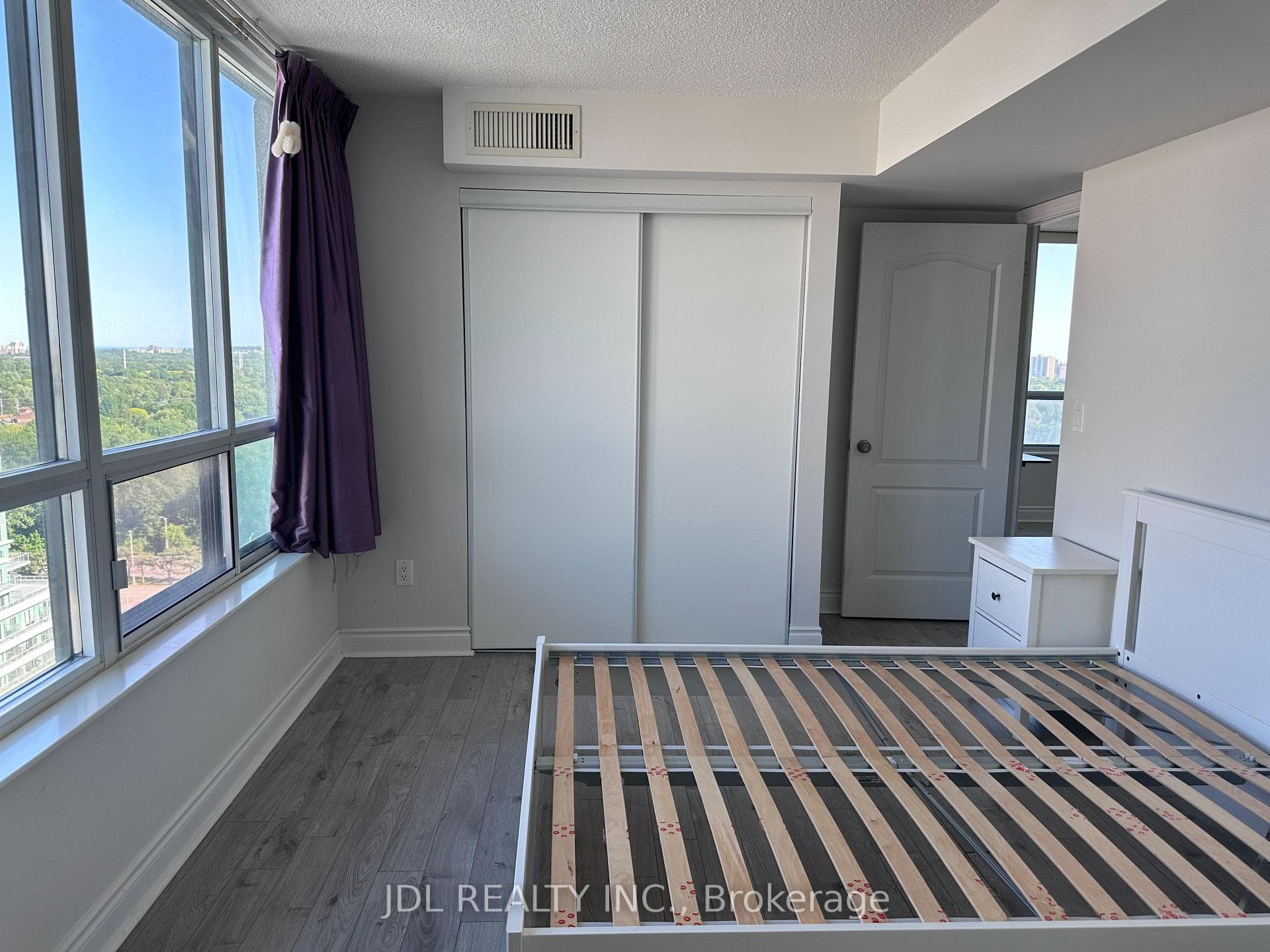 60 Brian Harrison Way Unit 1909 photo 17