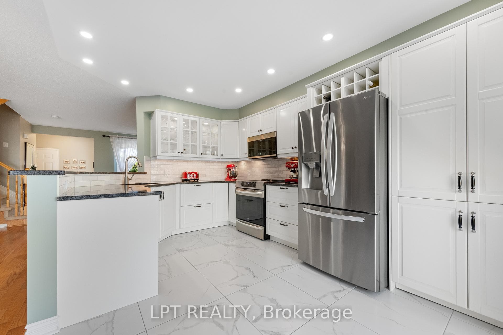 16 Calaveras Avenue photo 13