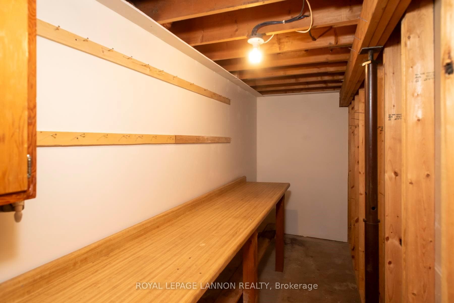 164 County Boulevard photo 38