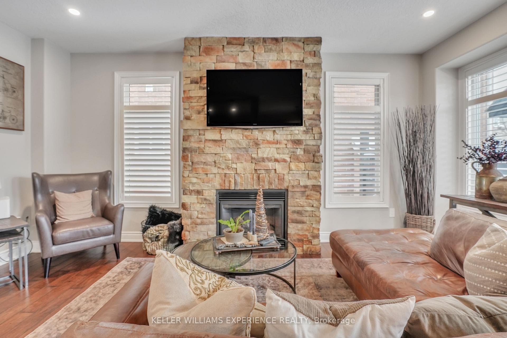 71 Graihawk Drive photo 3