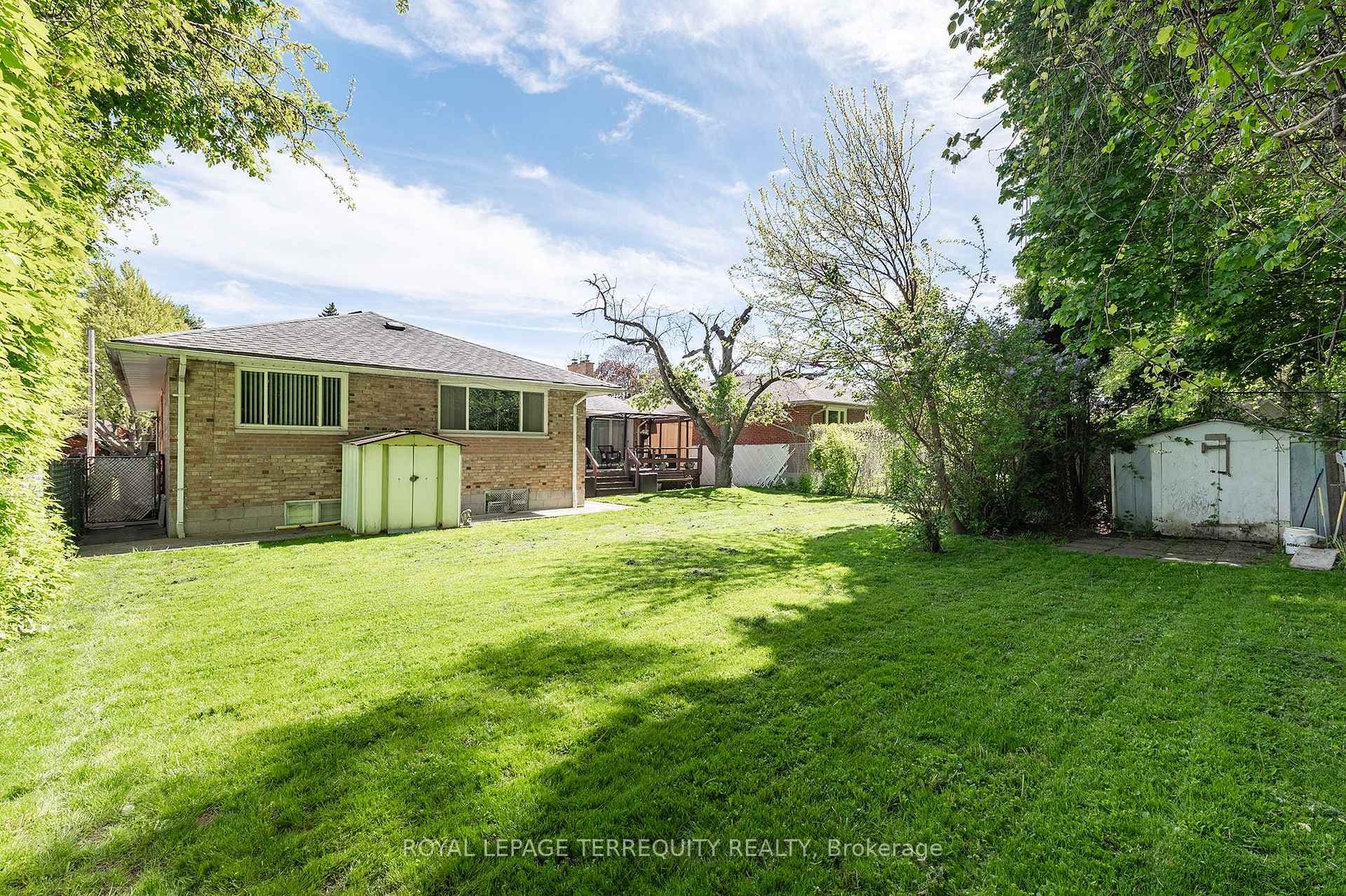 80 Glenaden Avenue photo 35
