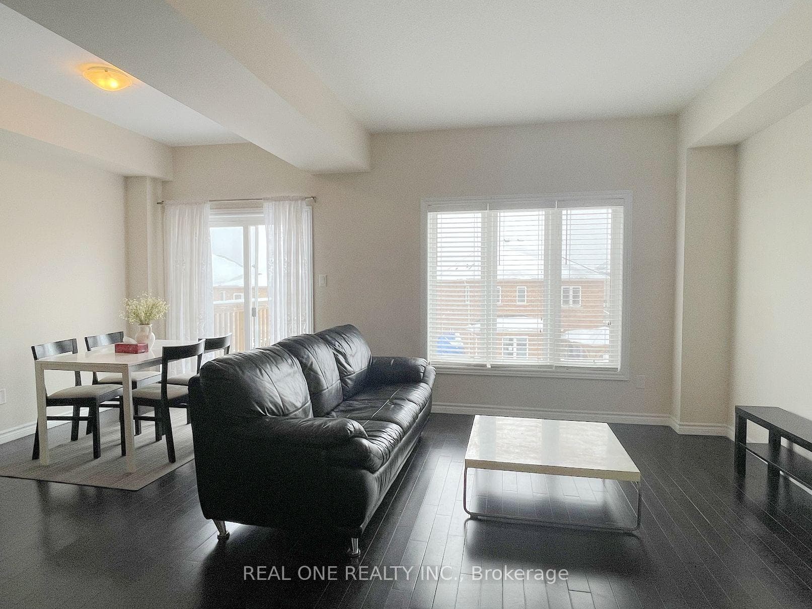 80 Vinton Road photo 4