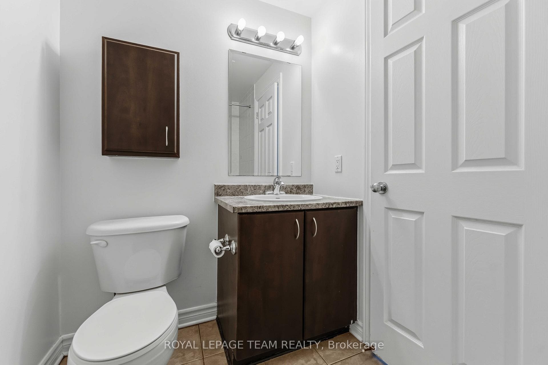 405 Chapman Mills Drive Unit A photo 29