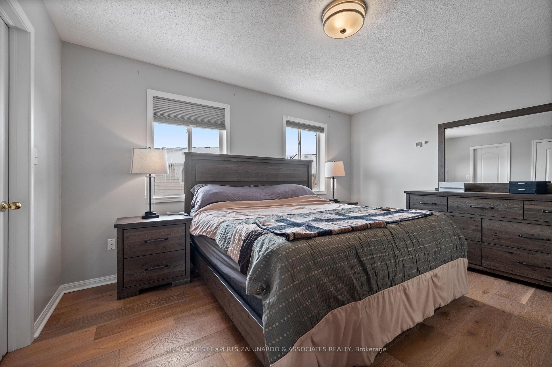 463 Trudeau Drive photo 23