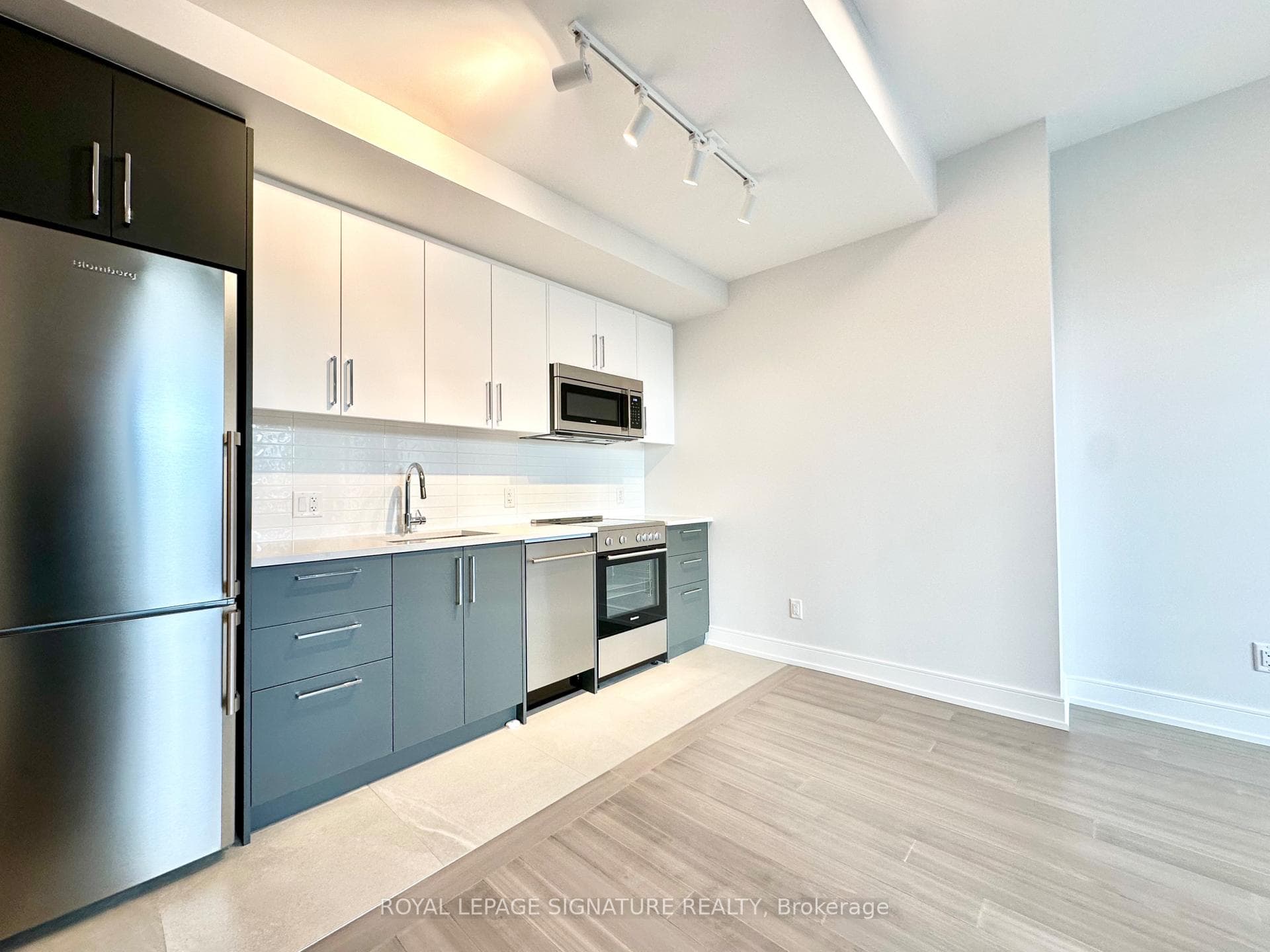 664 Spadina Avenue Unit 501 photo 5