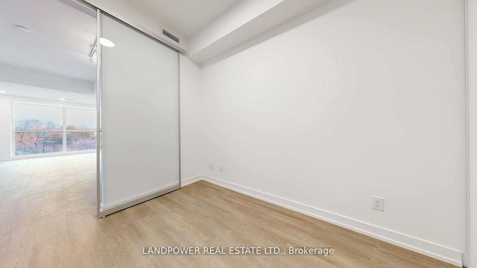 181 Sheppard Avenue Unit 502 photo 28