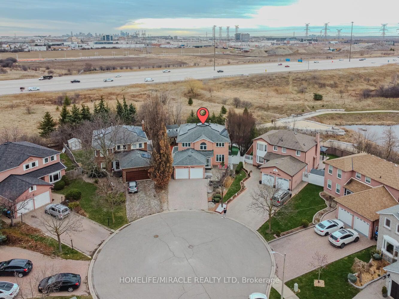 32 Plover Place photo 2