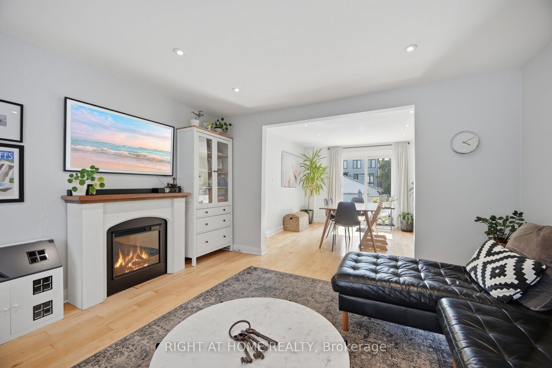 18 Vanbrugh Avenue photo 11