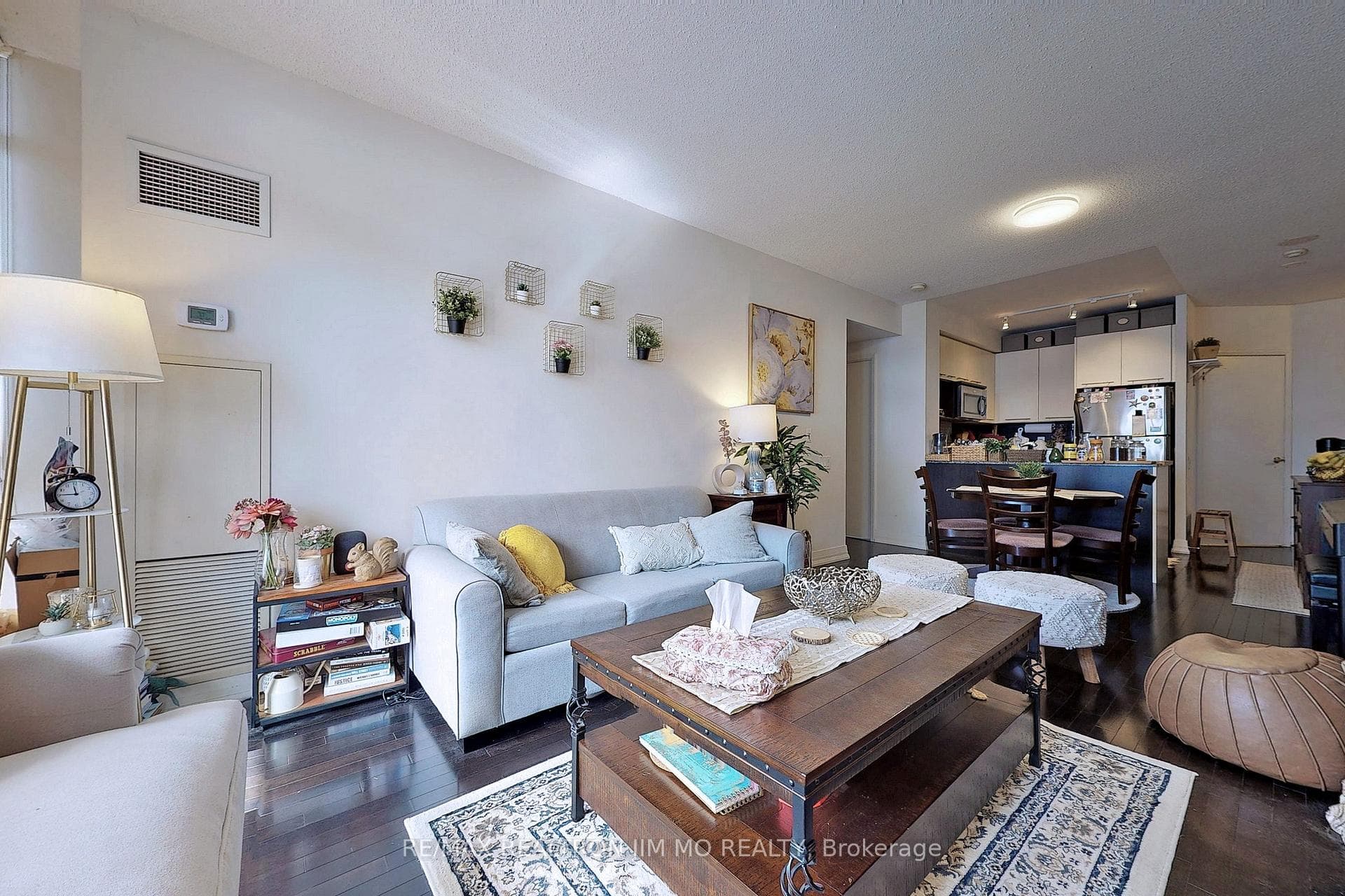 21 Carlton Street Unit 3809 photo 6