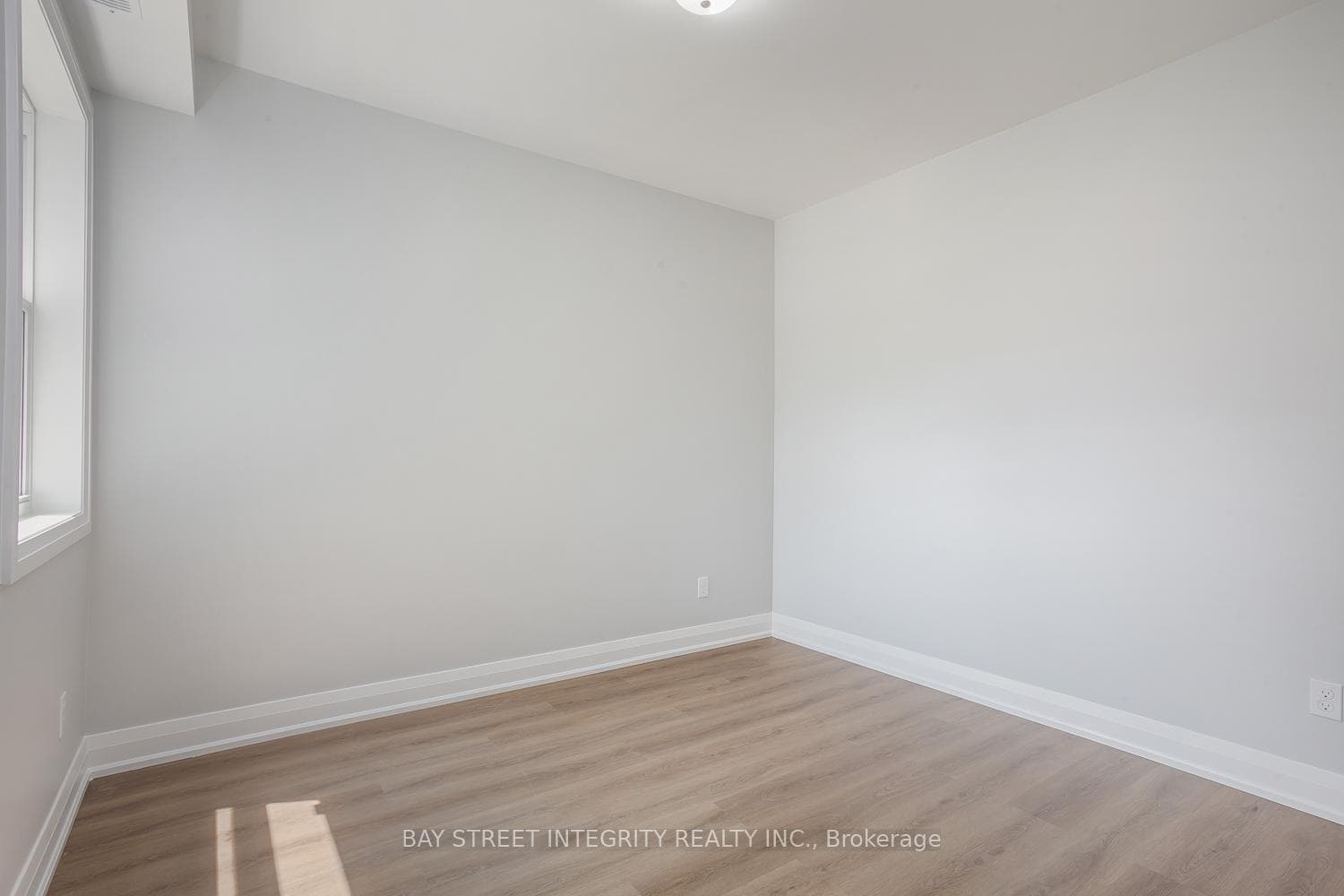 19 D'arcy Street photo 7