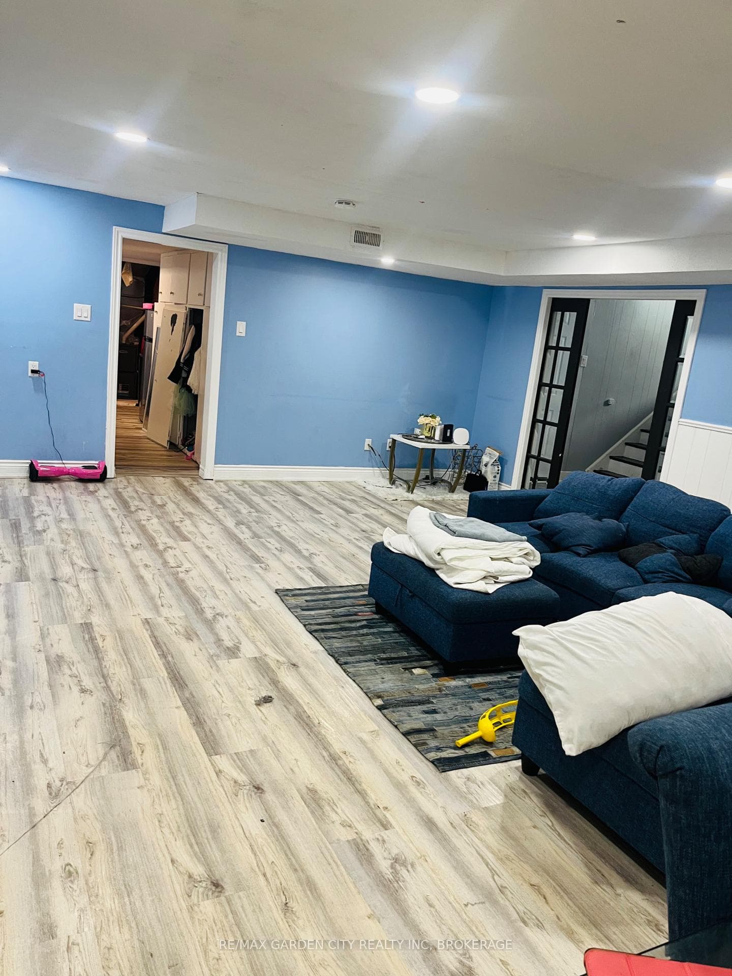 431 Niagara Boulevard photo 33