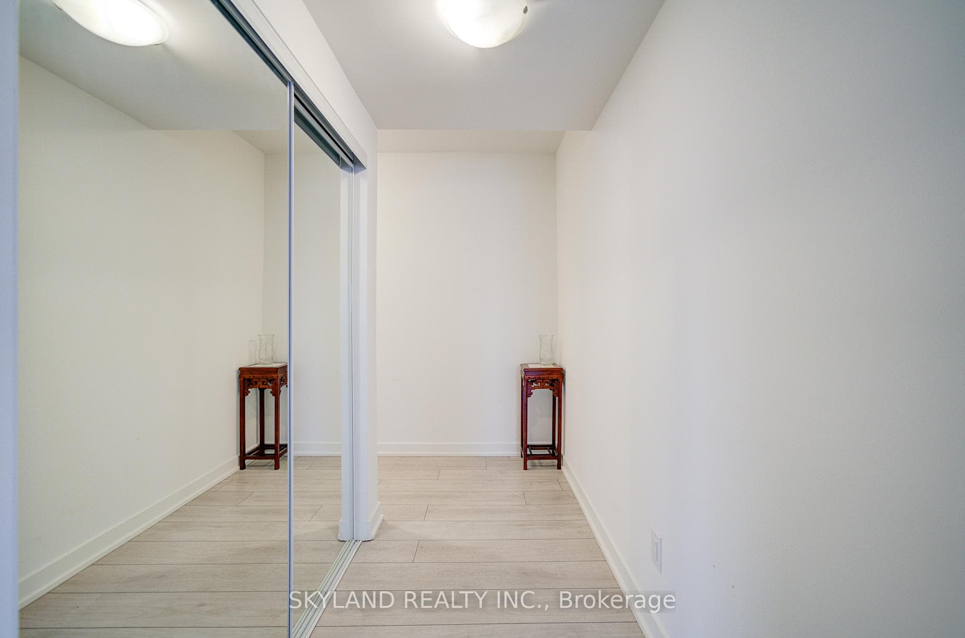 2033 Kennedy Road Unit 317 photo 16