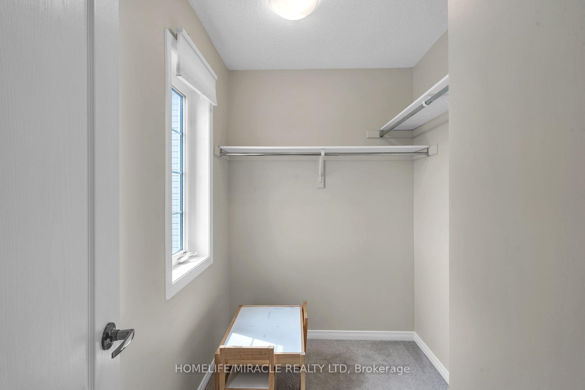 54 Maclachlan Avenue photo 27