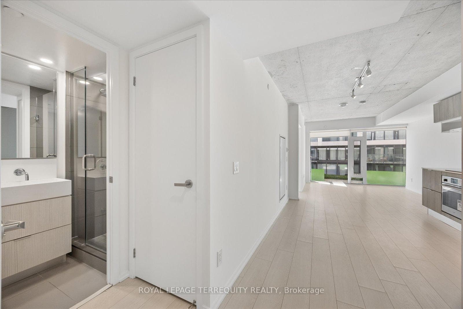 5 Soudan Avenue Unit 703 photo 13
