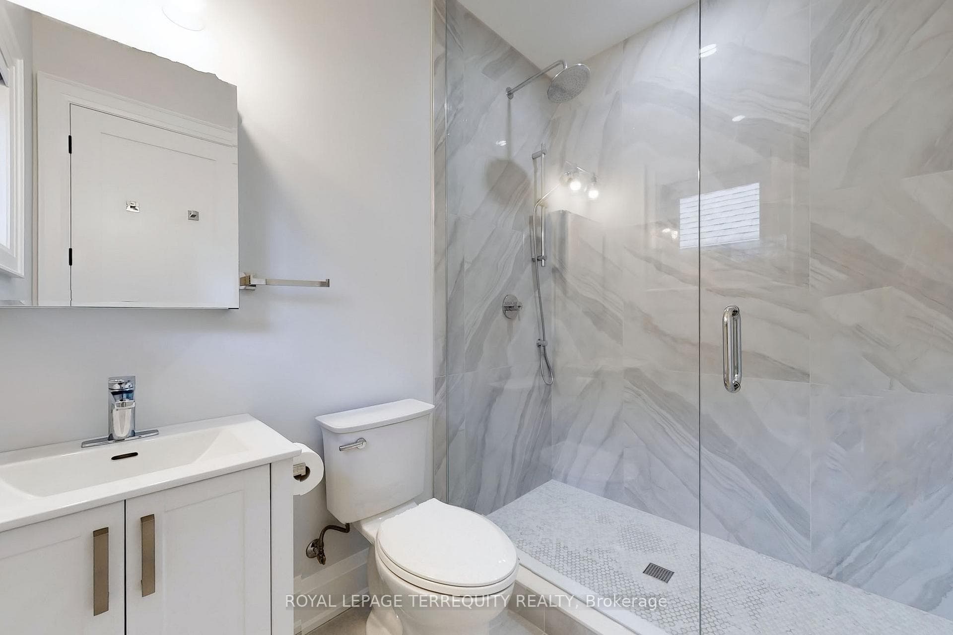 570 Maitland Drive photo 30