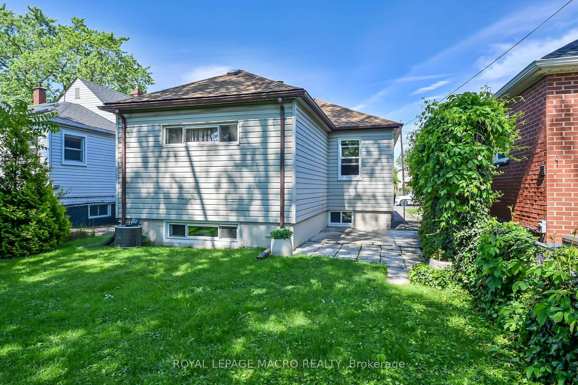 288 Tolton Avenue photo 28