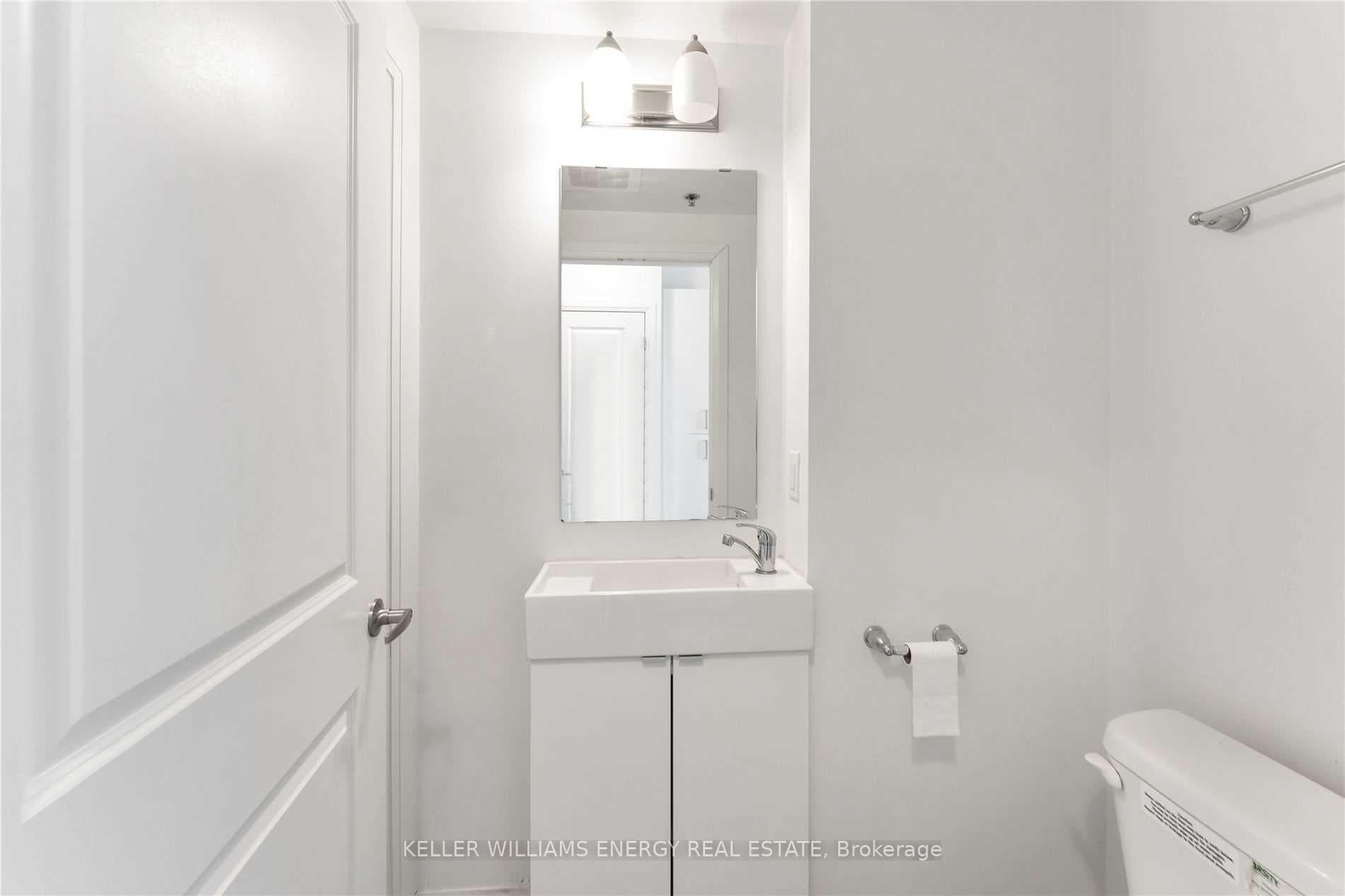 1900 Simcoe Street Unit 312 photo 14