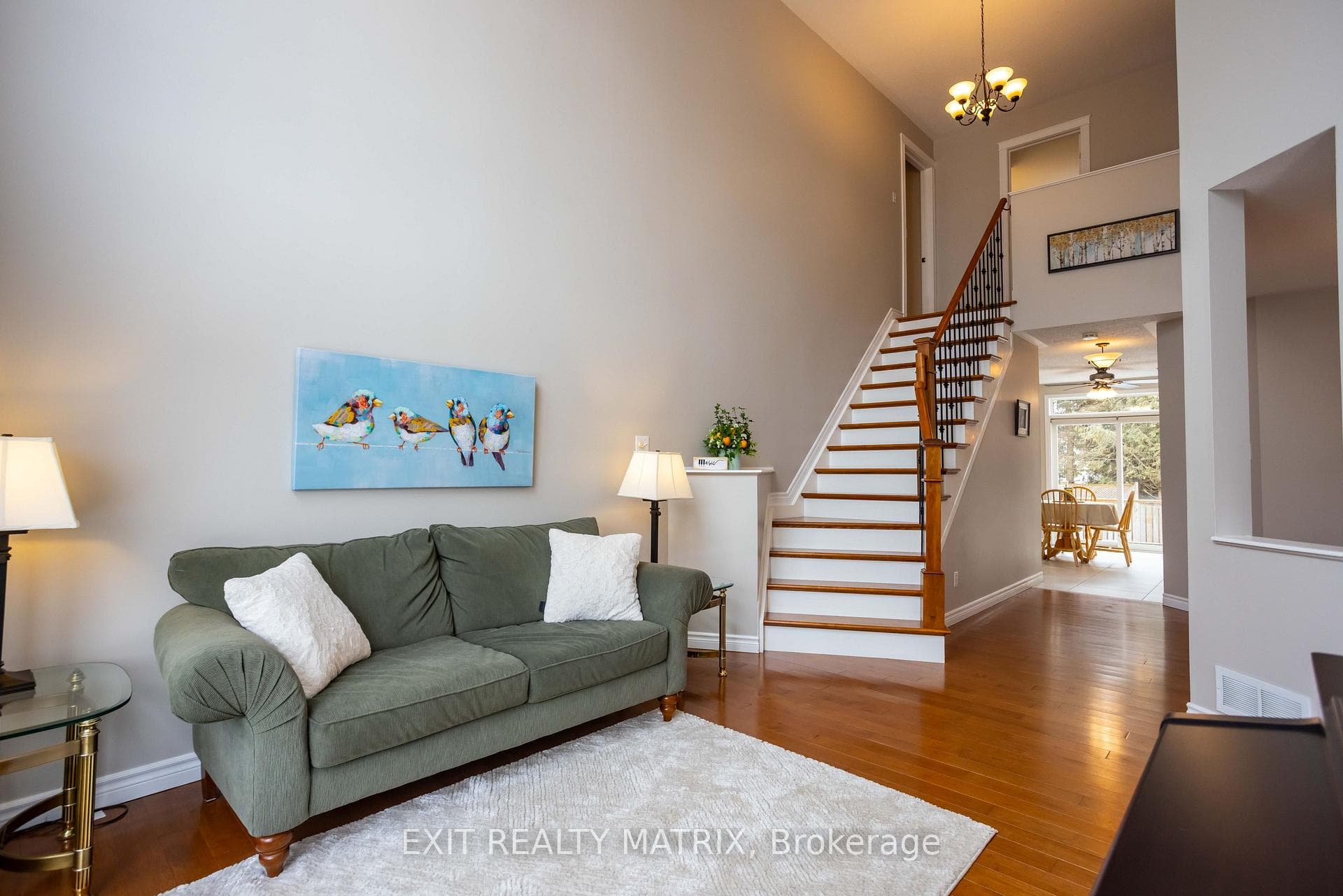 133 Labelle Street photo 5